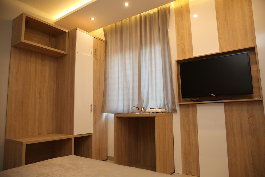 Gold Crown Apartments Jagodina Bagian luar foto