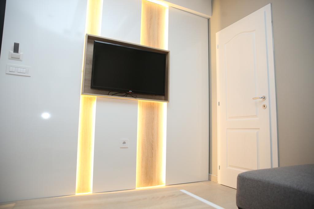 Gold Crown Apartments Jagodina Bagian luar foto